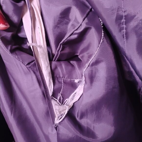 Calvin Klein Black Blazer – Women’s Size 12 – Silver Square Buttons – Lining Tea - Picture 10 of 11